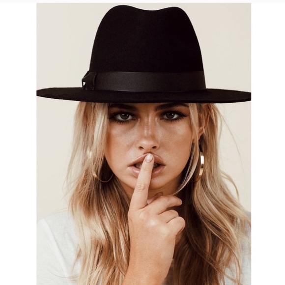 Nordstrom Accessories - Lack of color style Midnight Montana hat